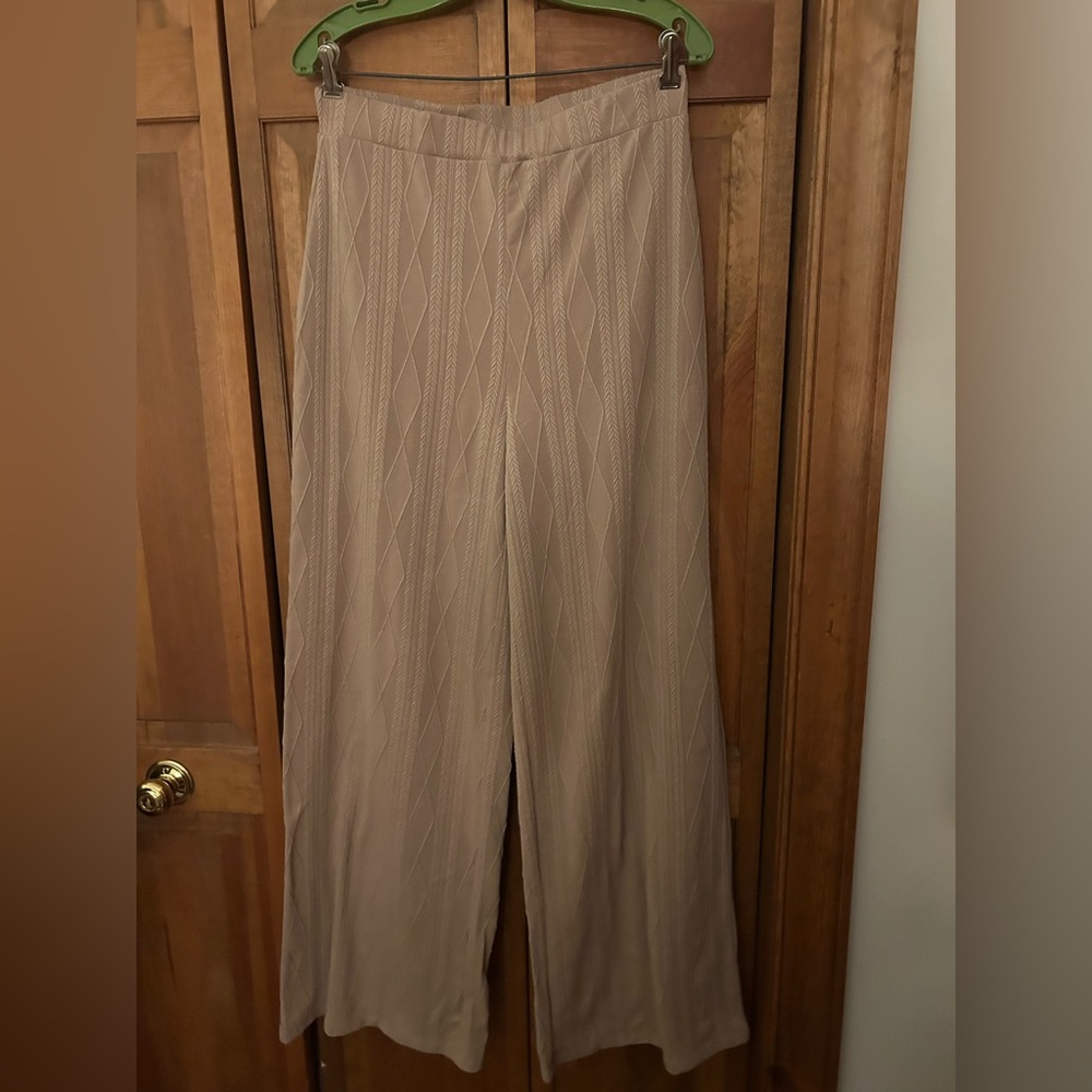 Hunter & Brown Tan Brown Camel Textured L Lightweight Beachy Trouser Pants; NWOT